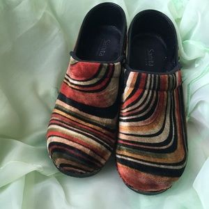 Sanita  Eu 37  US 7 velvet shoes